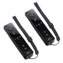 Es sind 2 zur Konsole passende Wii Remote Plus Controller...